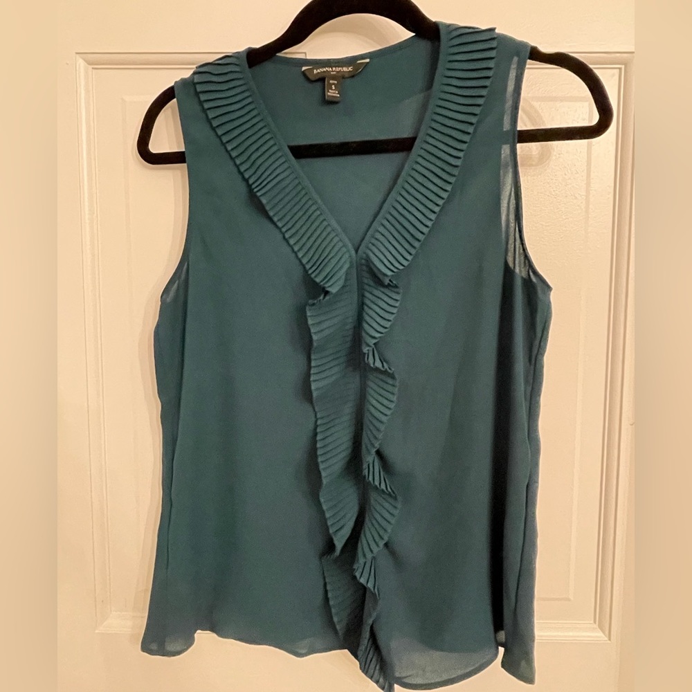 Banana Republic Ruffle Blouse